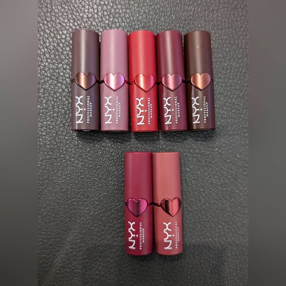 NWOB NYX Mini Matte Lipsticks, 7 shades 1.3 gm each